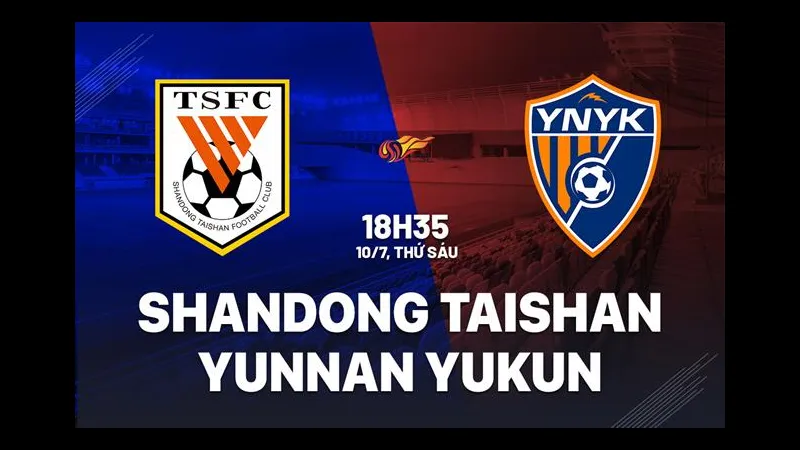 Cầu thủ Shandong Taishan và Yunnan Yukun đối mặt trên sân cỏ